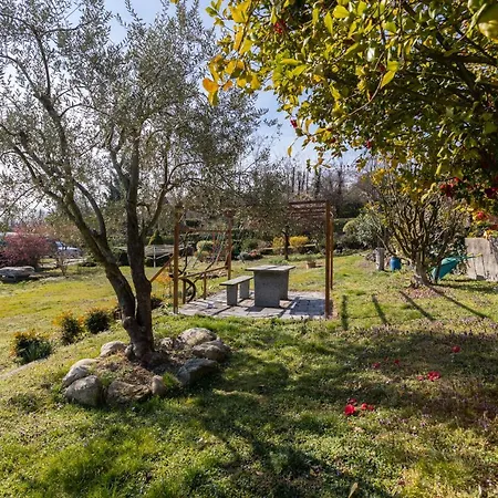 公寓 Cascina Dei Ciliegi 阿罗纳